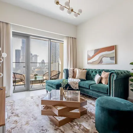 Guestready - Modern Elegance W Burj Khalifa View Apartment Dubai Exterior photo