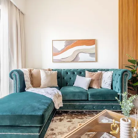 Guestready - Modern Elegance W Burj Khalifa View Apartment Dubai Exterior photo